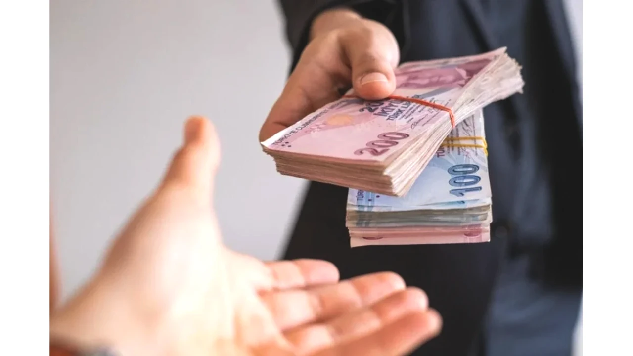 Şartsız En Yüksek Emekli Promosyonu Hangi Bankada? Zirvede 20 Bin TL Var