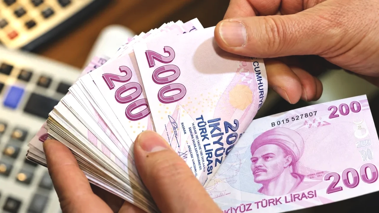 Asgari Ücrette İlk Sinyal Bütçeden Geldi! Net Maaş 37.536 TL'ye Çıkabilir