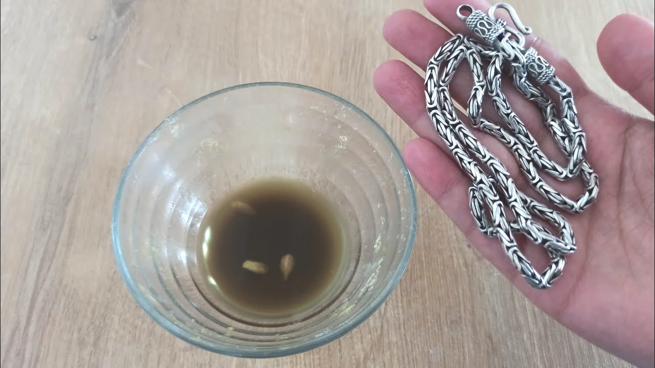 Kararan Gümüş Takıları Atmayın! Folyo ve Karbonatla 10 Dakikada Pırıl Pırıl
