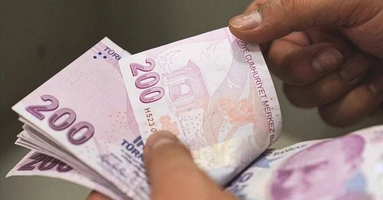 Öğretmen, Polis ve Hemşirenin Ocak Maaşı Hesaplandı! Memura 2 Zam Senaryosu