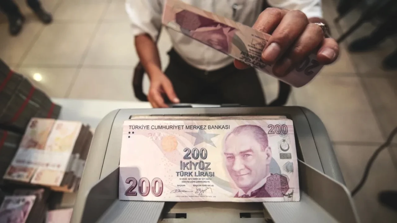Şekerbank, Yapı Kredi, ING ve İş Bankası Emekliye Ne Kadar Promosyon Veriyor?