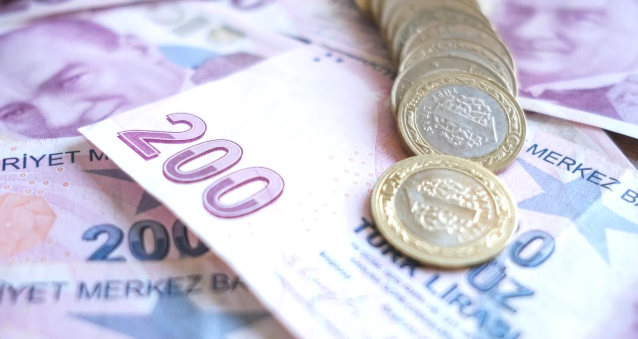S&P 2027 Tahminini Açıkladı! Dolar 55 Lira, Enflasyon Yüzde 21,7 Olacak