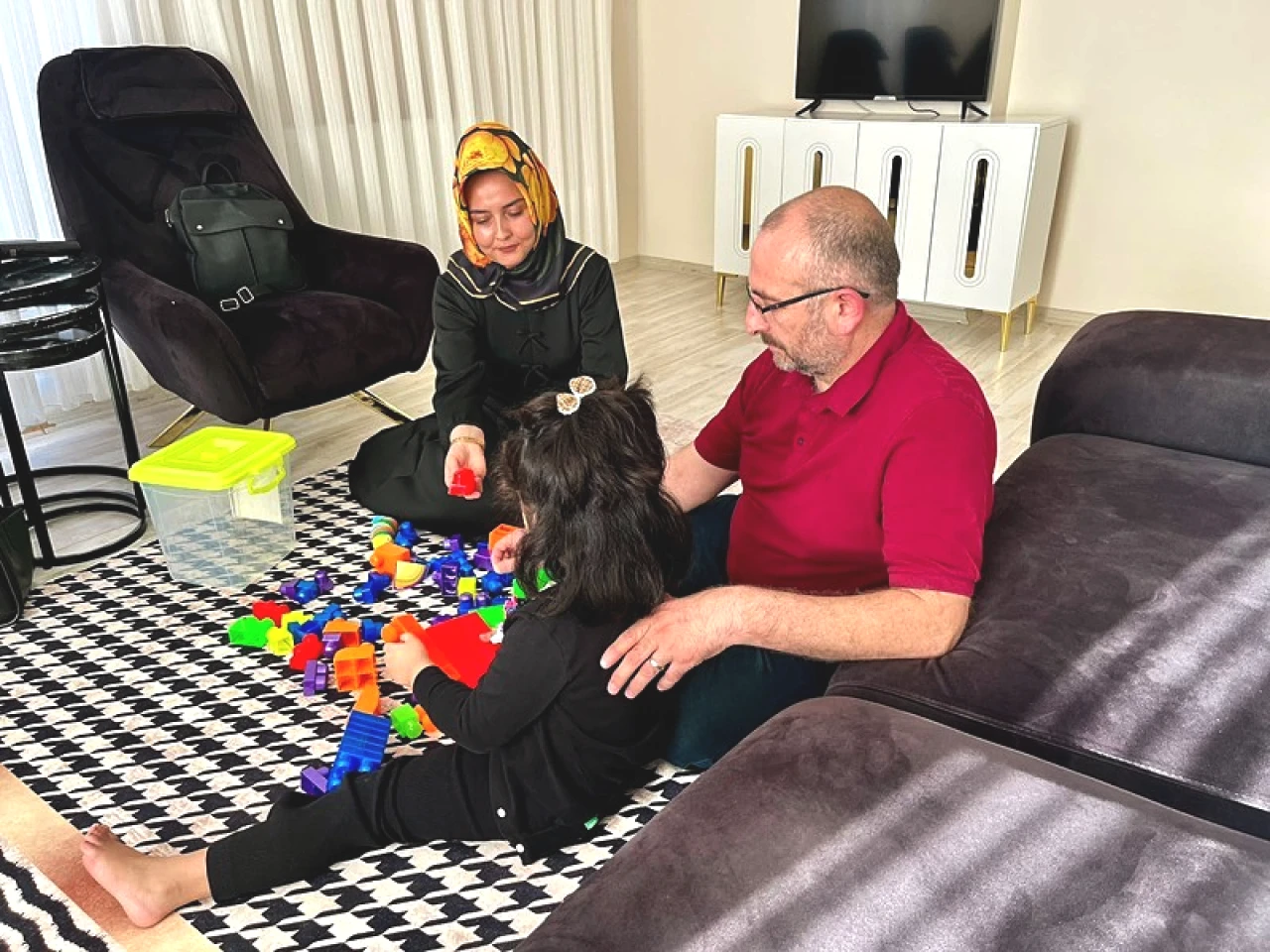 Koruyucu Aileye Çocuk Başına Ortalama 15 Bin 533 TL! Kimler Başvurabilir?