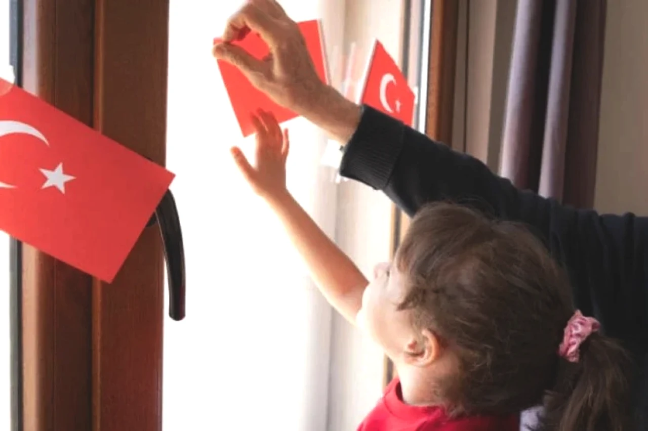 29 Ekim'de Çalışana Çift Yevmiye! Asgari Ücretli Ne Kadar Fazla Alacak?