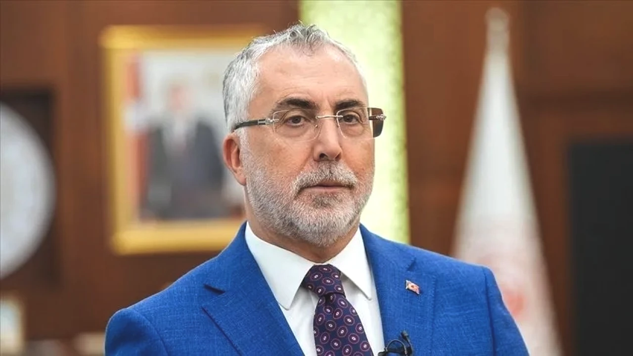 600 Bin Kamu İşçisi İçin Zam Pazarlığı Yaklaşıyor! Işıkhan 2027-2028'i İşaret Etti